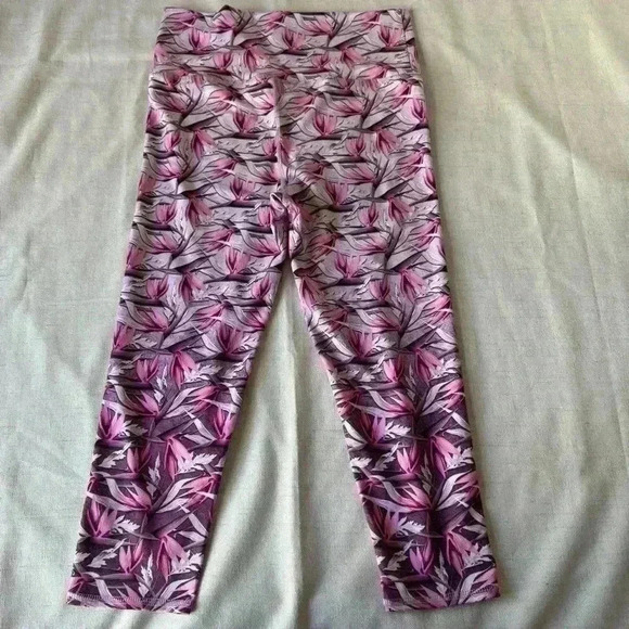 EVCR camo pink leafy  high waisted leggings - Picture 3 of 5